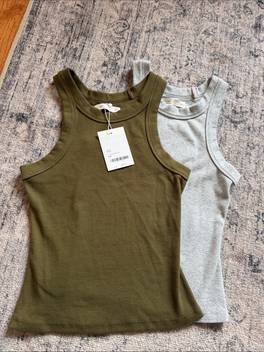 Oak & Fort Olive Green & grey Ribbed Tank Tops (XS)